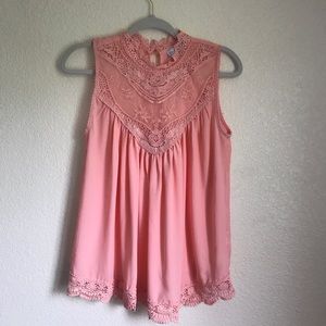 ✨Peach Flowy Top With Lace